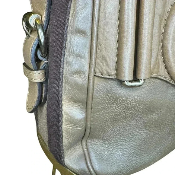 Gucci Light Brown Leather Heritage Stripe Horsebit Hobo Shoulder Bag. - Picture 8 of 16